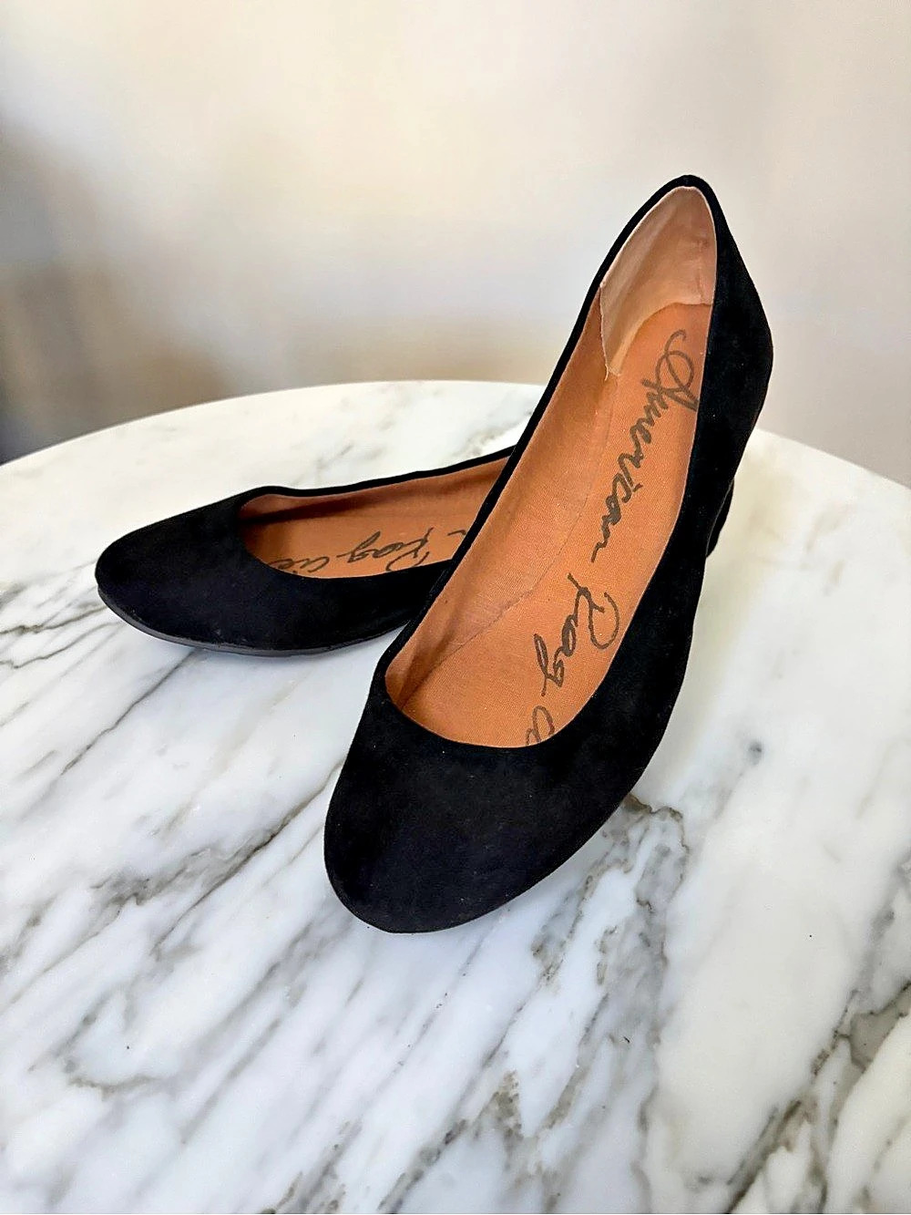 Women's Black Suede American Rag Ballet Flats US 8.5